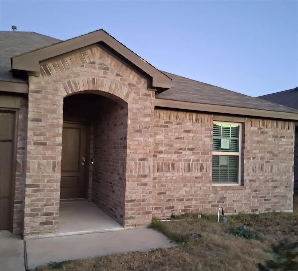3312 Buttonbush Drive, Royse City