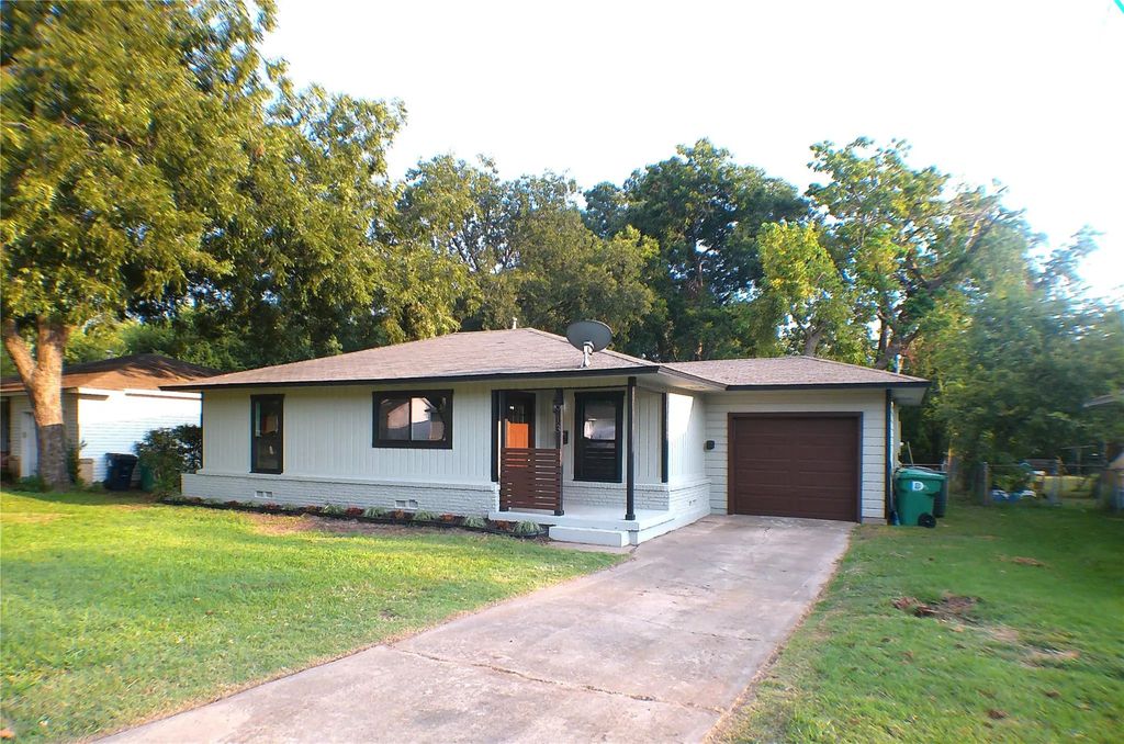 913 Cordell Street, Denton