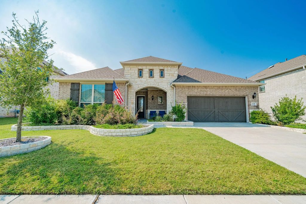 4130 Yellow Jasmine Road, Heath