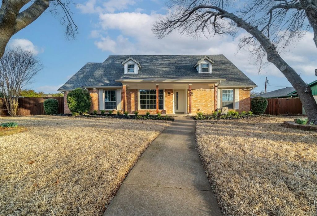 923 Green Rock Drive, Duncanville