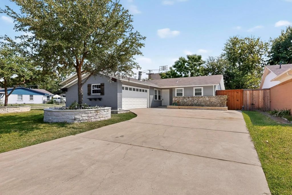 126 Brookwood Drive, Richardson