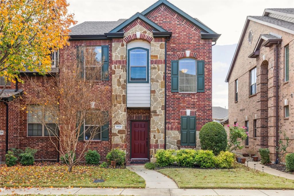 1924 Lantana Lane, Irving