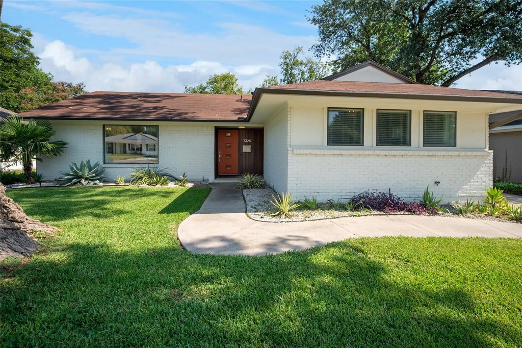 7325 Rutgers Drive, Dallas