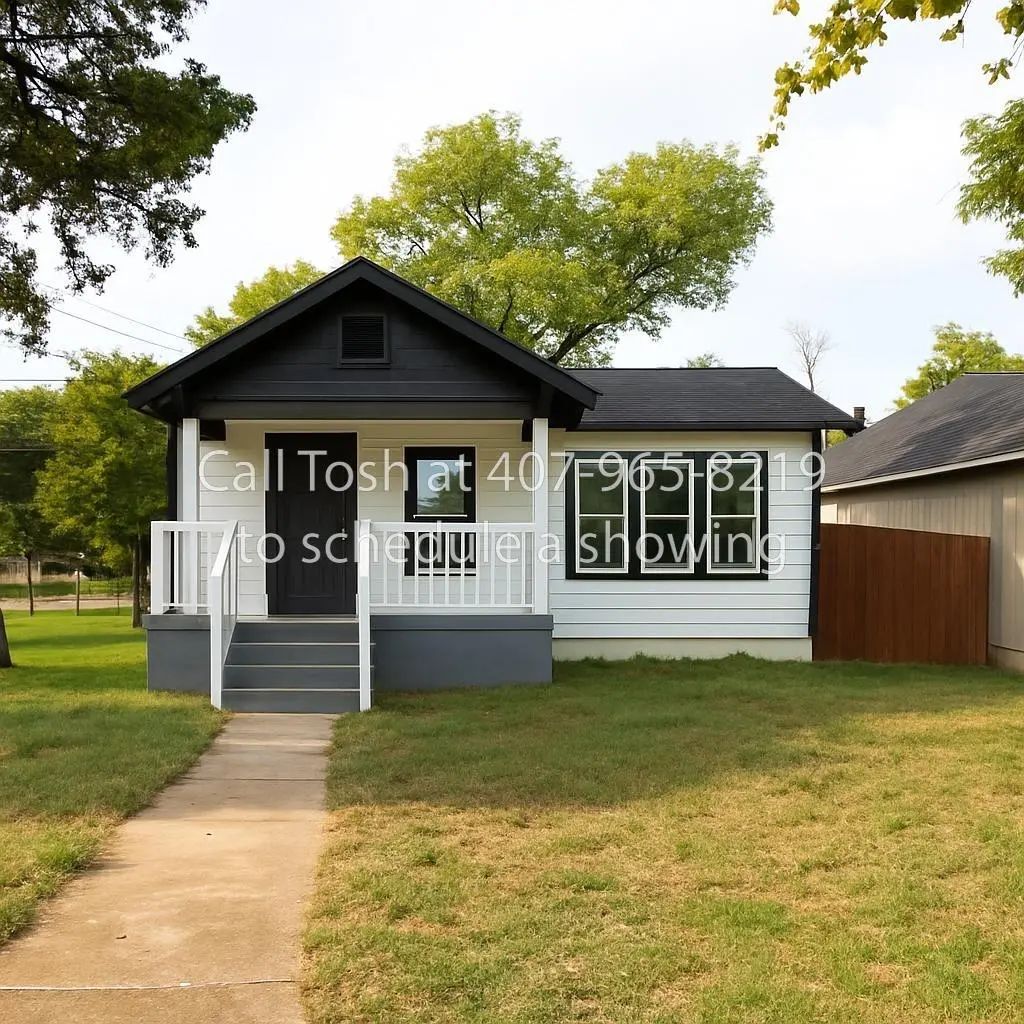 701 E Crawford, Denison