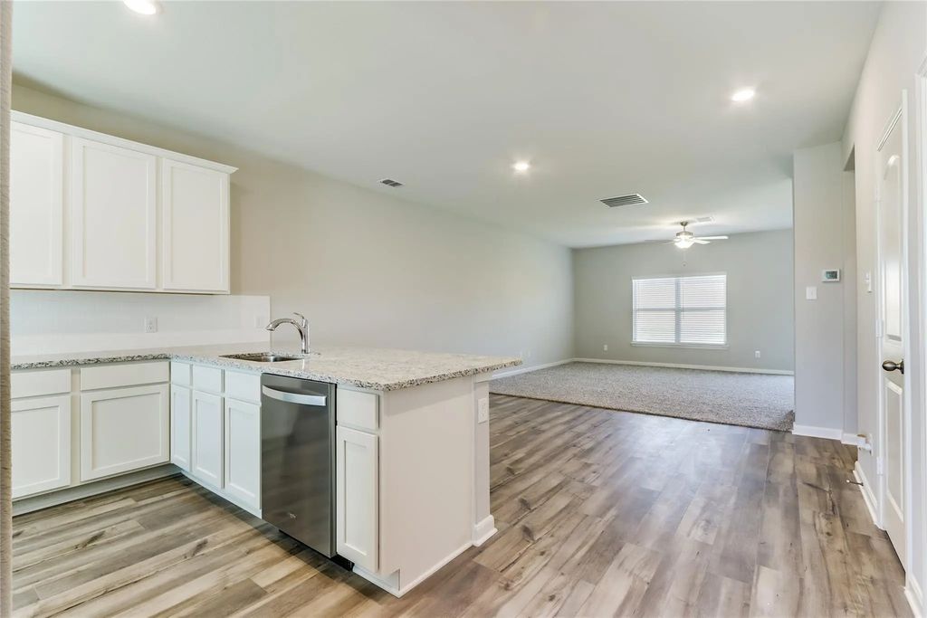 2012 Jeanine Drive, Anna