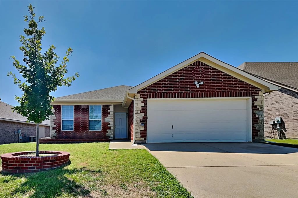 8404 Trinity Vista Trail, Fort Worth