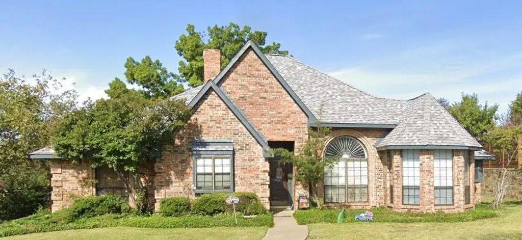 1608 Amesbury Lane, Rockwall