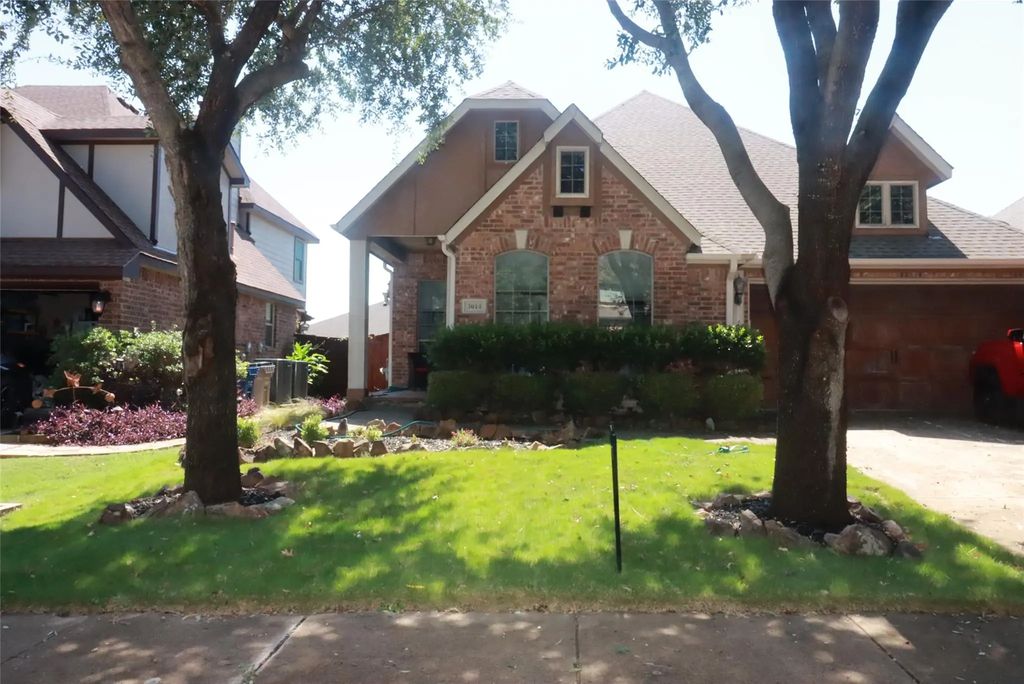 3014 Pinecrest Drive, Melissa