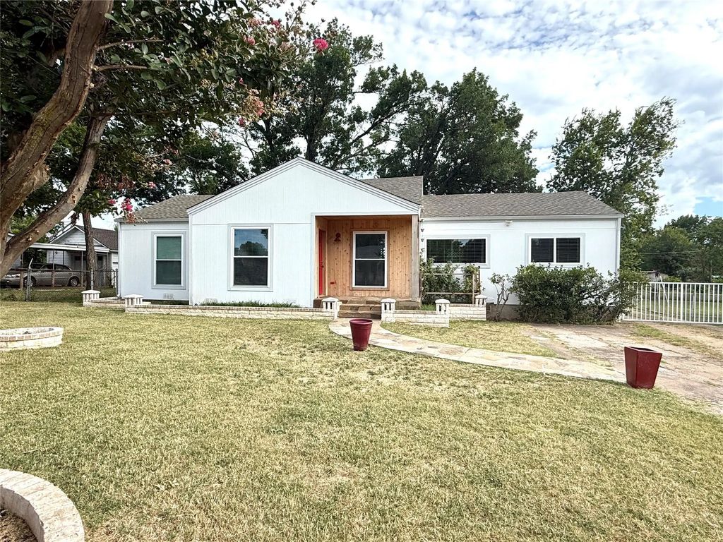 316 Hillside Avenue, Richardson
