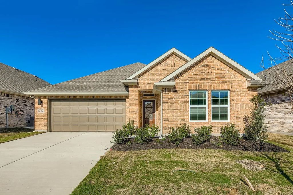 326 Amberville Drive, Red Oak