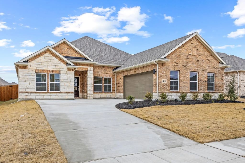 413 Llano Lane, Red Oak