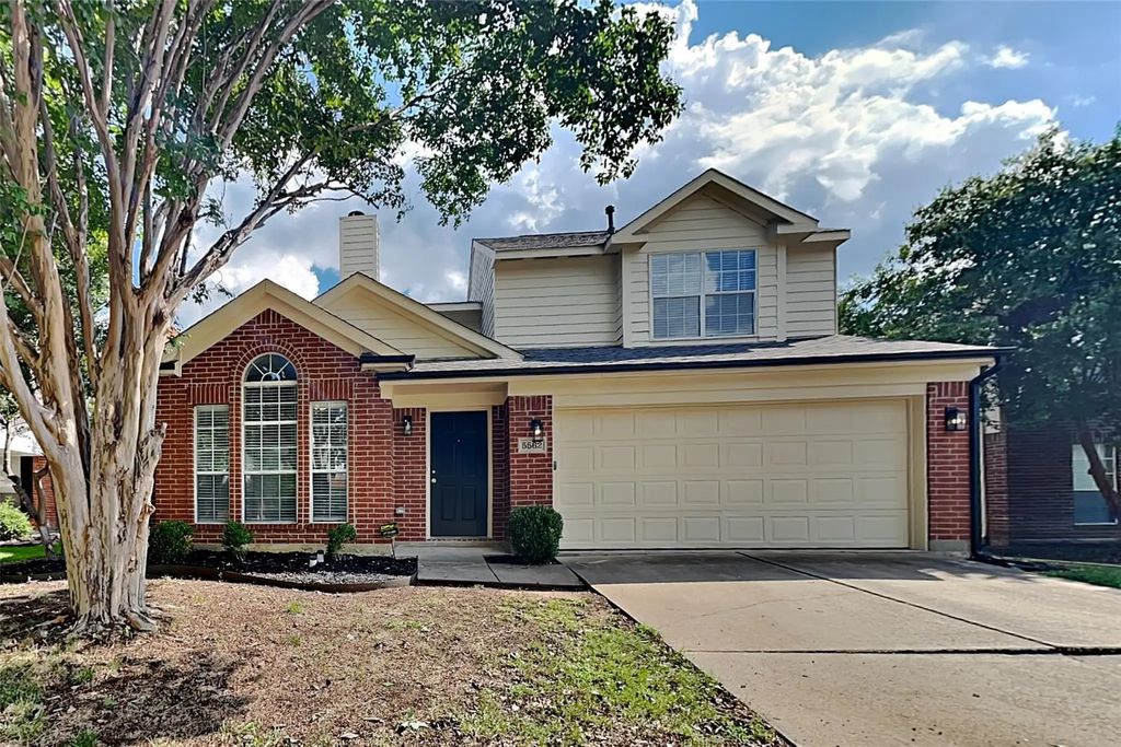 5562 Rocky Mountain Road, Fort Worth