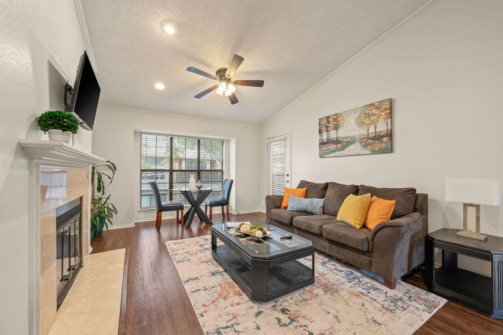 2728 Copper Creek Drive 208, Arlington