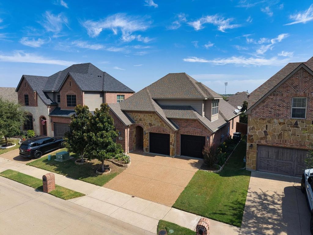 586 Deverson Drive, Rockwall