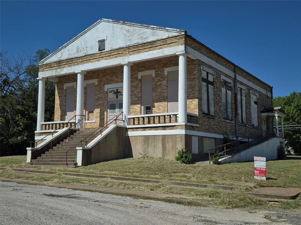 506 Sanders Street, Bowie