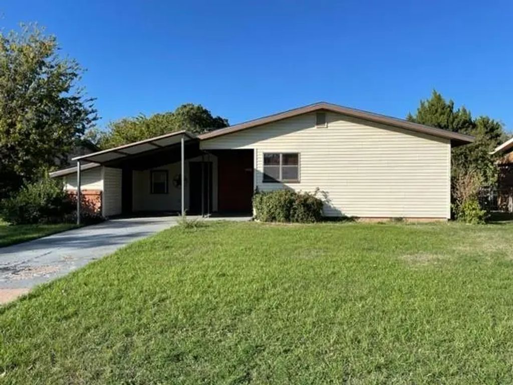 2618 S 28th Street, Abilene