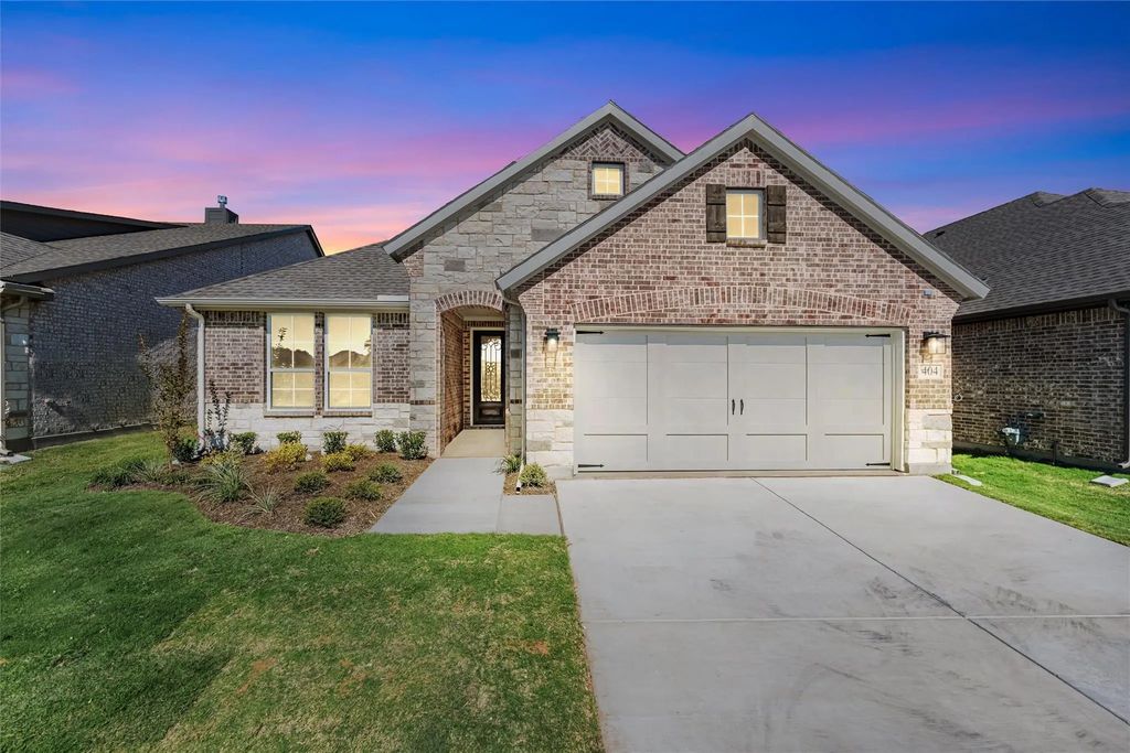 404 Pickett Creek Drive, Aledo