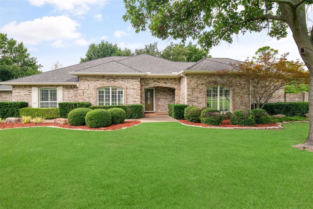5 Cimarron Trail, Lucas