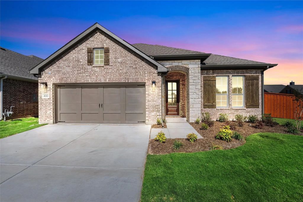 400 Pickett Creek Drive, Aledo