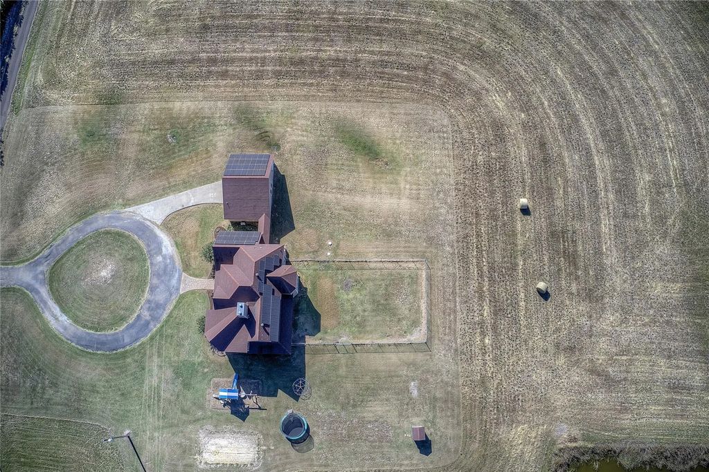 347 County Road 4736, Cumby