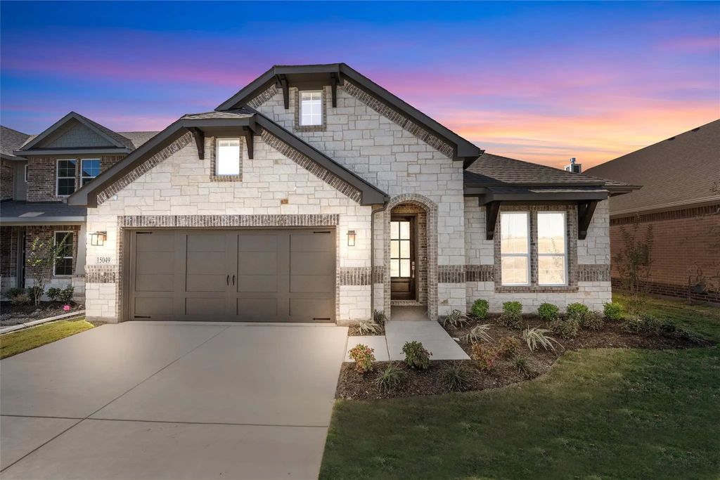 15049 Green Bluff Drive, Aledo