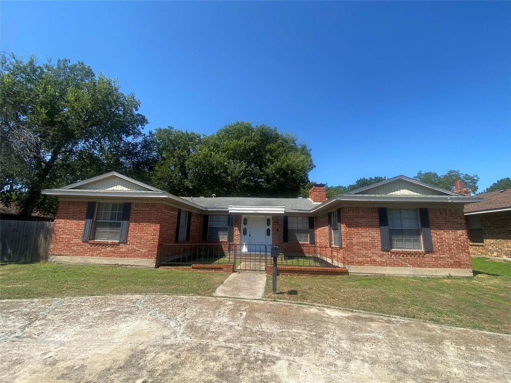 1507 S Main Street, Duncanville