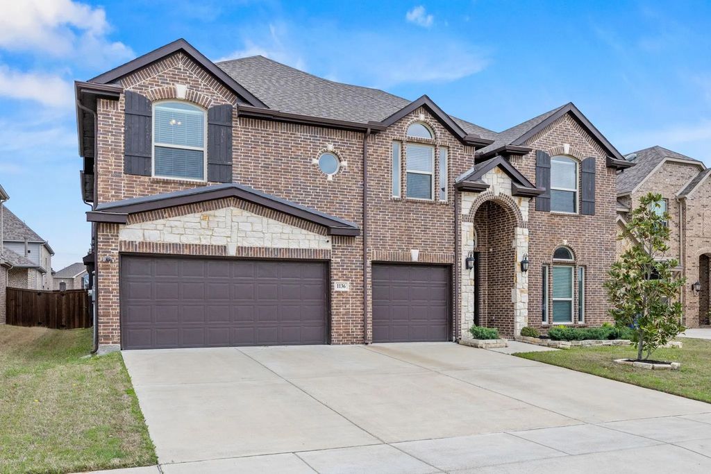 1136 Chickadee Drive, Forney