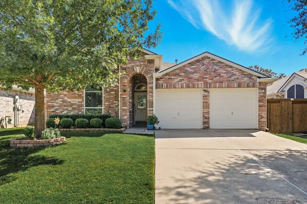 2216 Lilac Circle, McKinney
