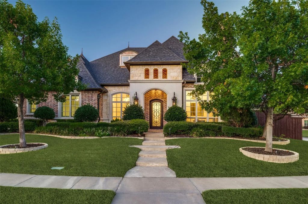 3029 Haywick, The Colony