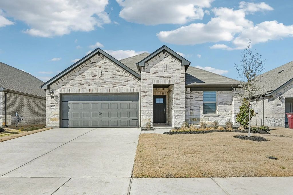 4112 Joe Pool Drive, Farmersville