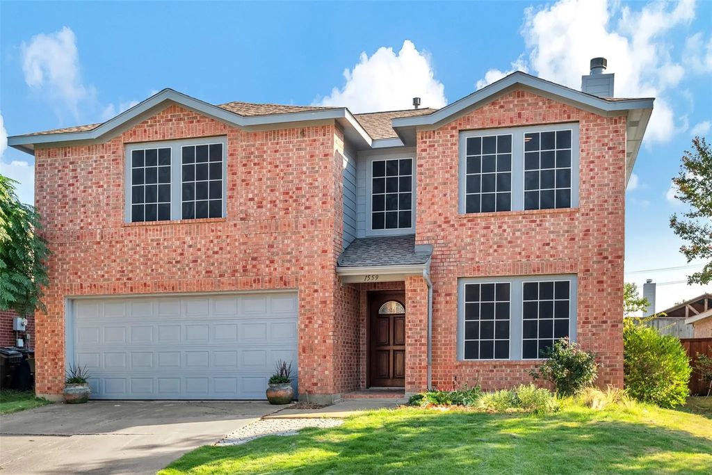1559 Crown View Drive, Little Elm