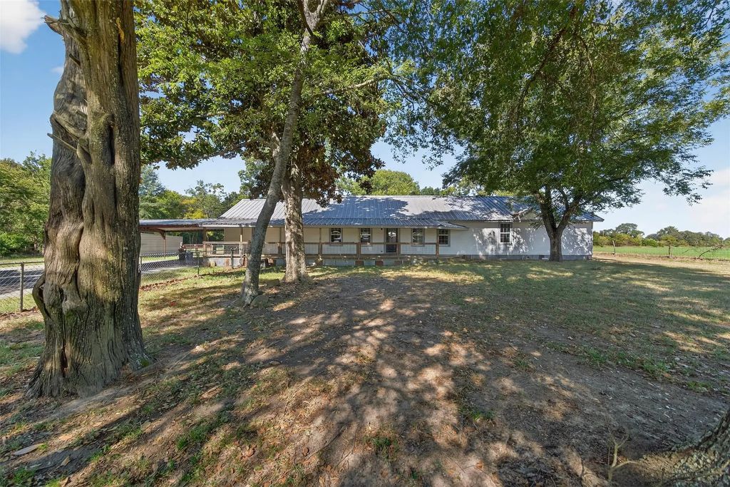443 State Hwy 110 N, Rusk