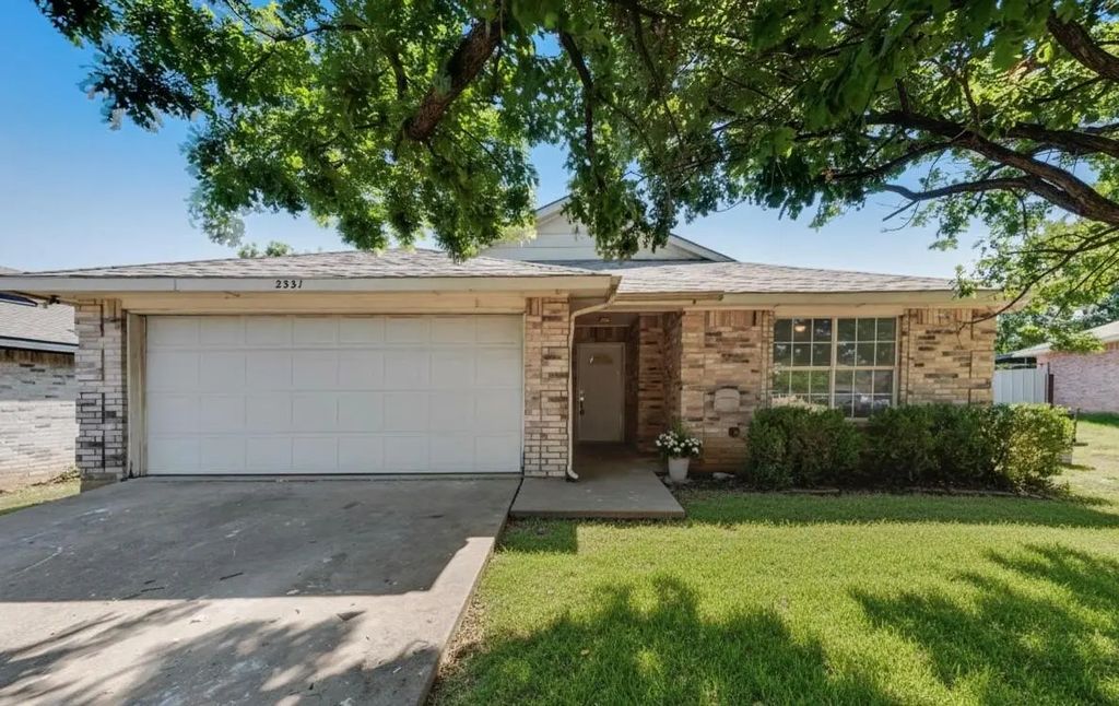 2531 Las Villas Avenue, Dallas