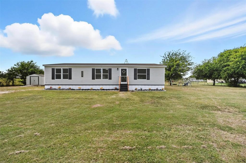 3409 N Fm 157, Venus