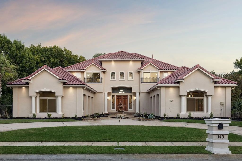 945 Deer Hollow Boulevard, Southlake