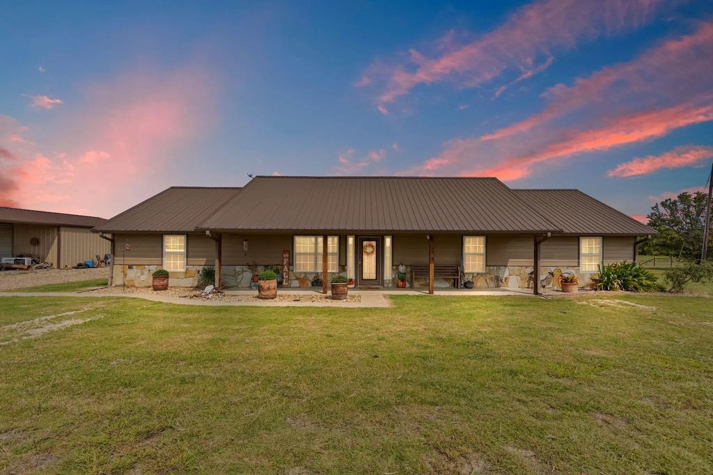 660 Milton Minter Road, Deport