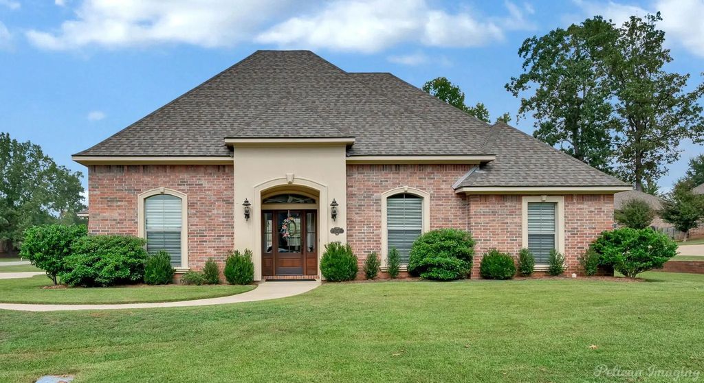 2001 Honeytree Trail Circle, Haughton