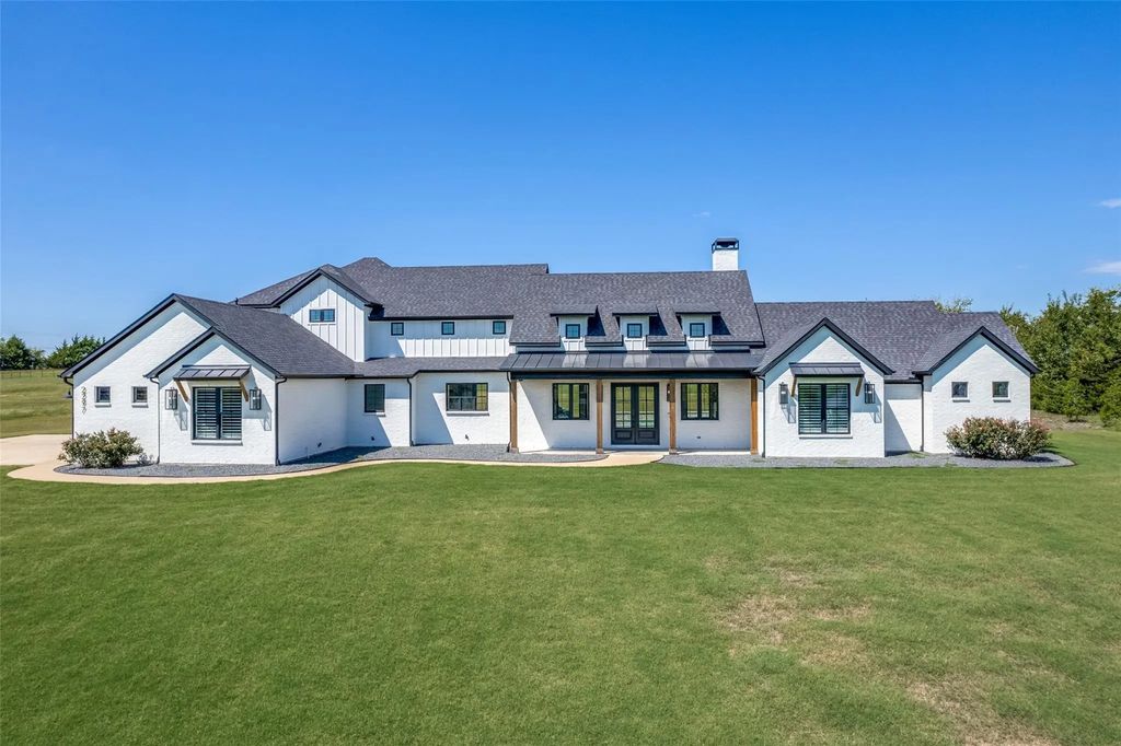 2297 White Stag Road, Celina