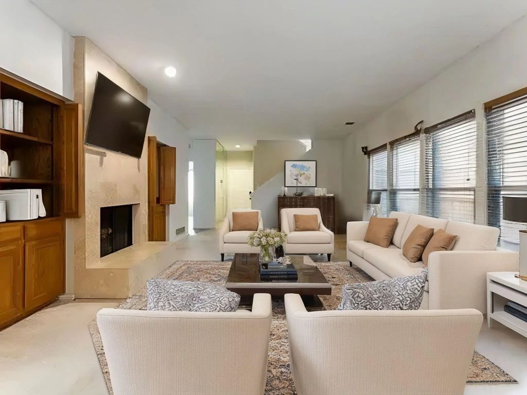 5951 Preston Valley Drive, Dallas