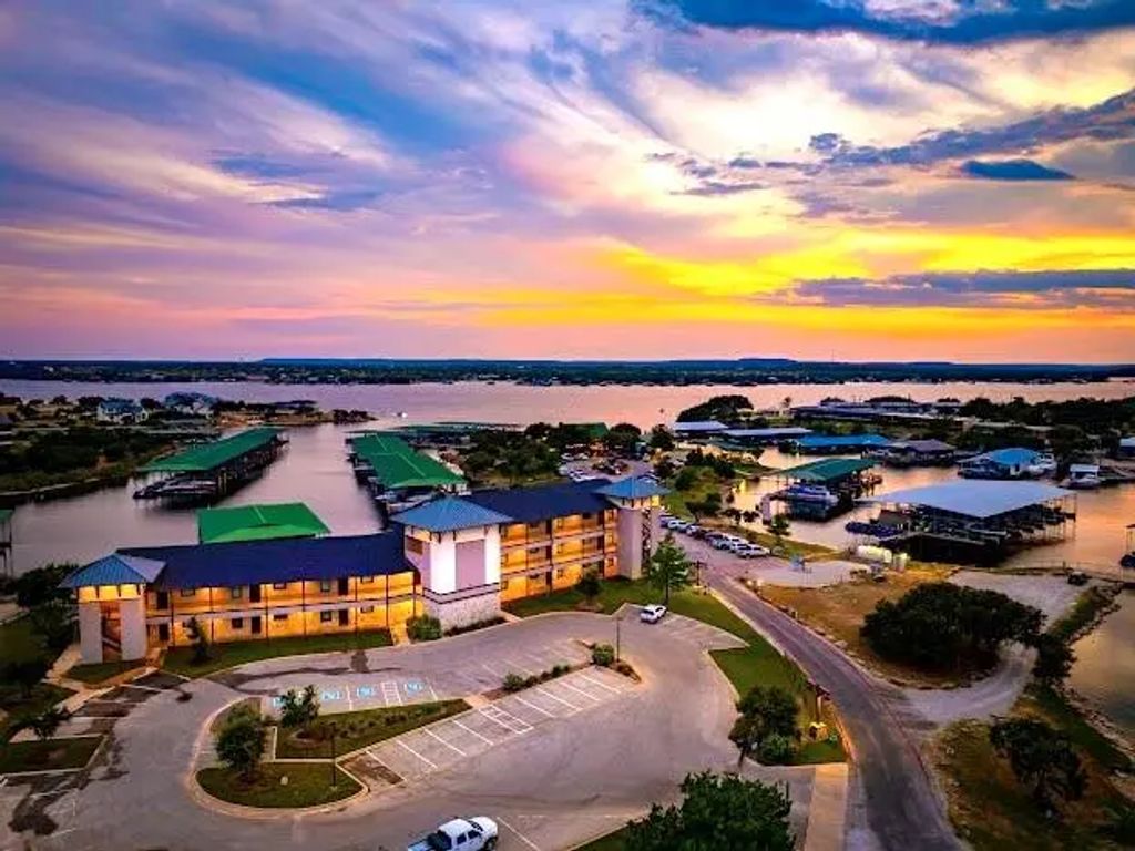 3412 Scenic Point Road 206, Possum Kingdom Lake
