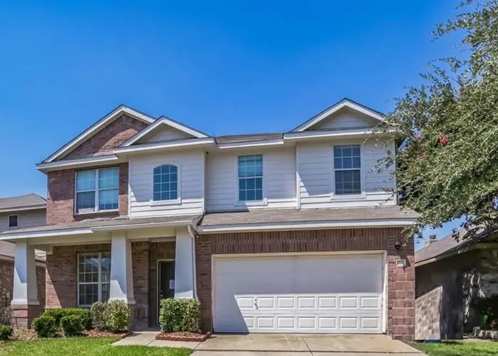 1007 Hockley Lane, Forney