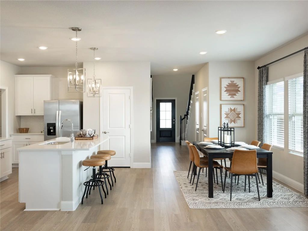 1744 Arches Road, Anna