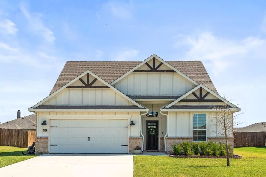4211 Padron Lane, Sanger