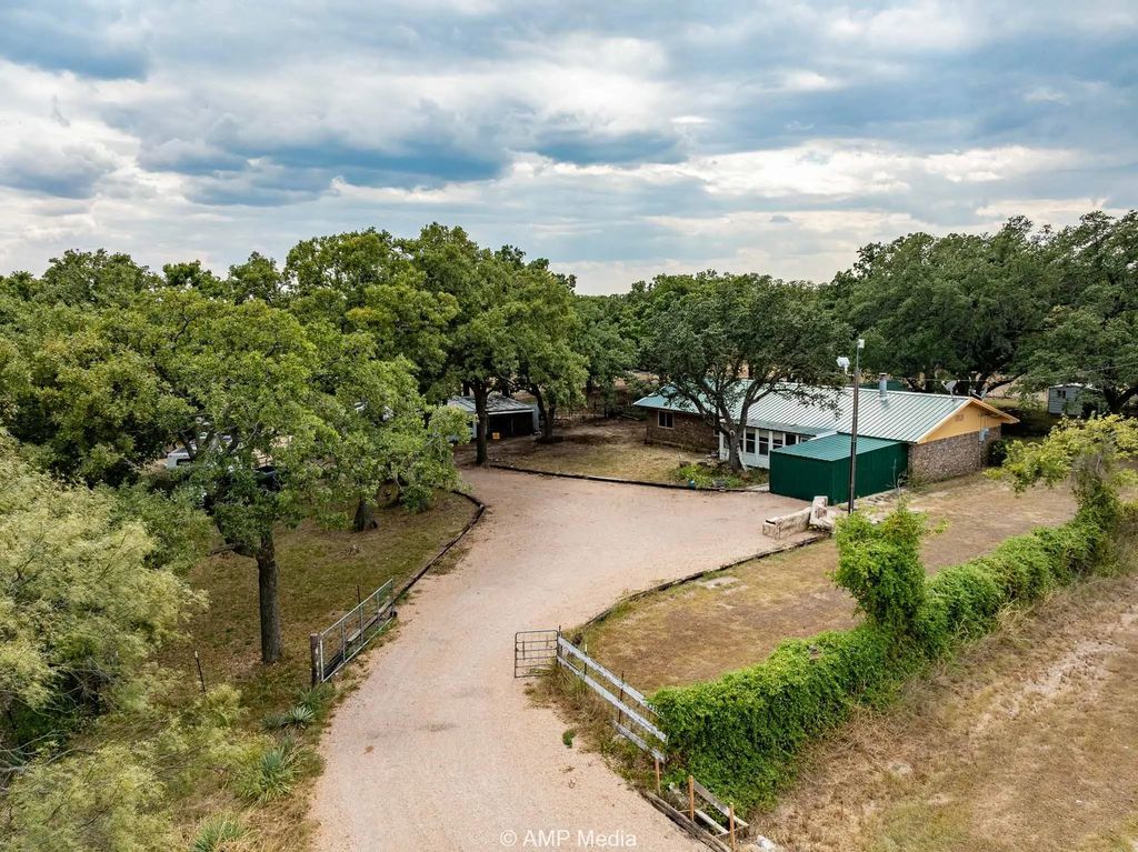 13525 Fm 374, Cross Plains