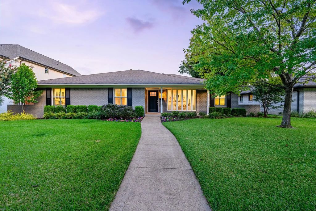 6906 Redstart Lane, Dallas