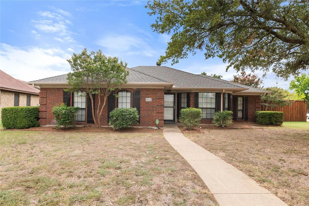 1504 Sunflower Drive, Allen