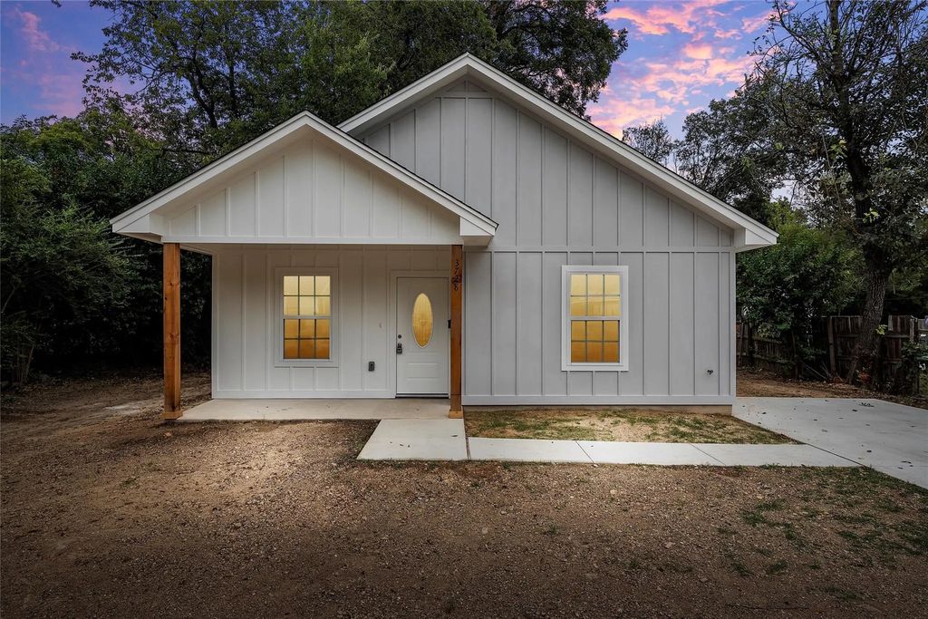 3728 Parrott Avenue, Waco