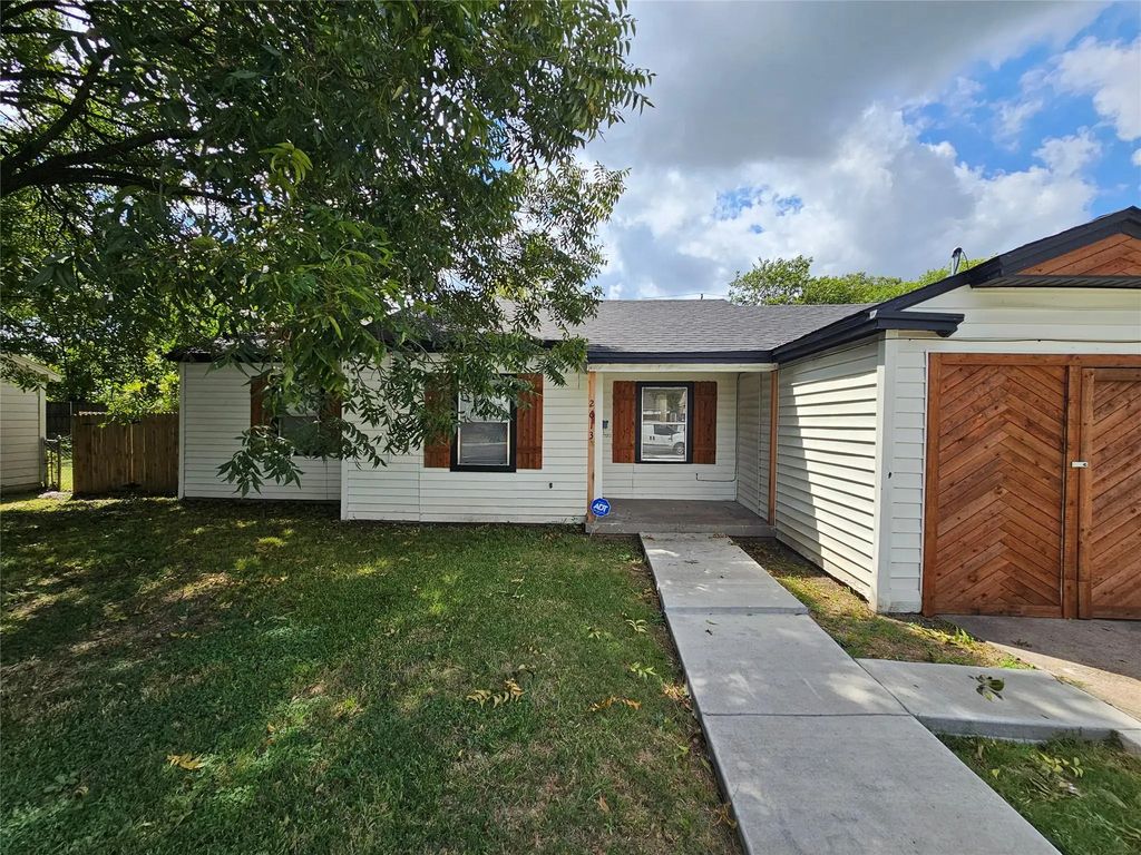 2613 Easter Avenue, Dallas