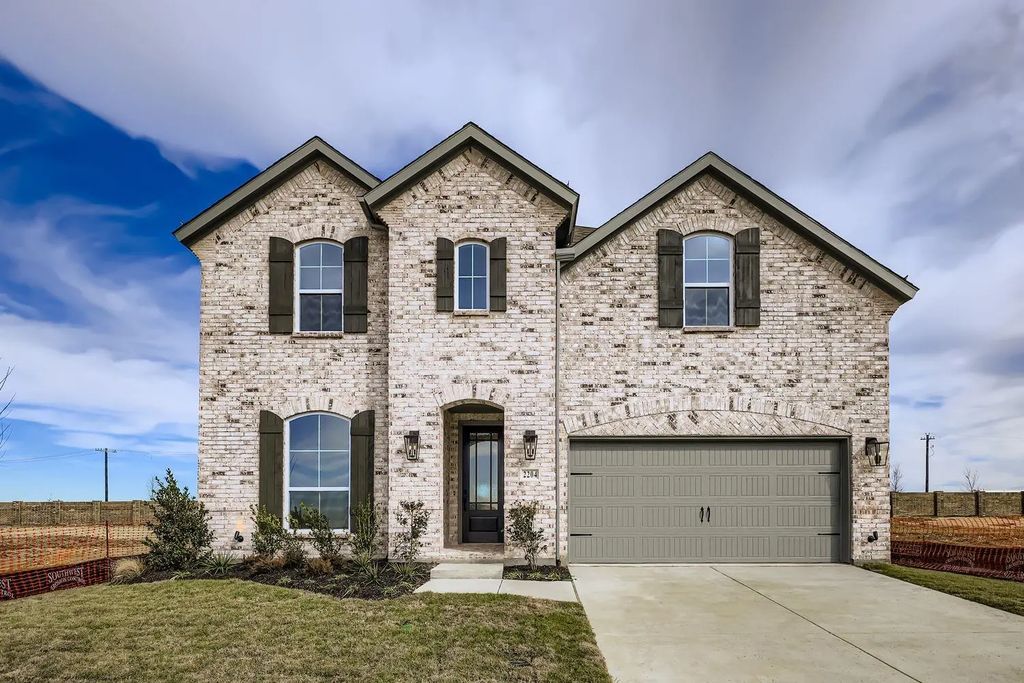 2204 Berman Street, Celina