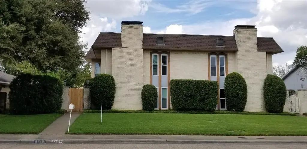 4317 Harvest Hill Road, Dallas